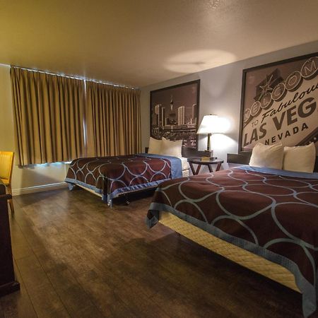 Super 8 By Wyndham Las Vegas North Strip/Fremont St. Area Exterior foto