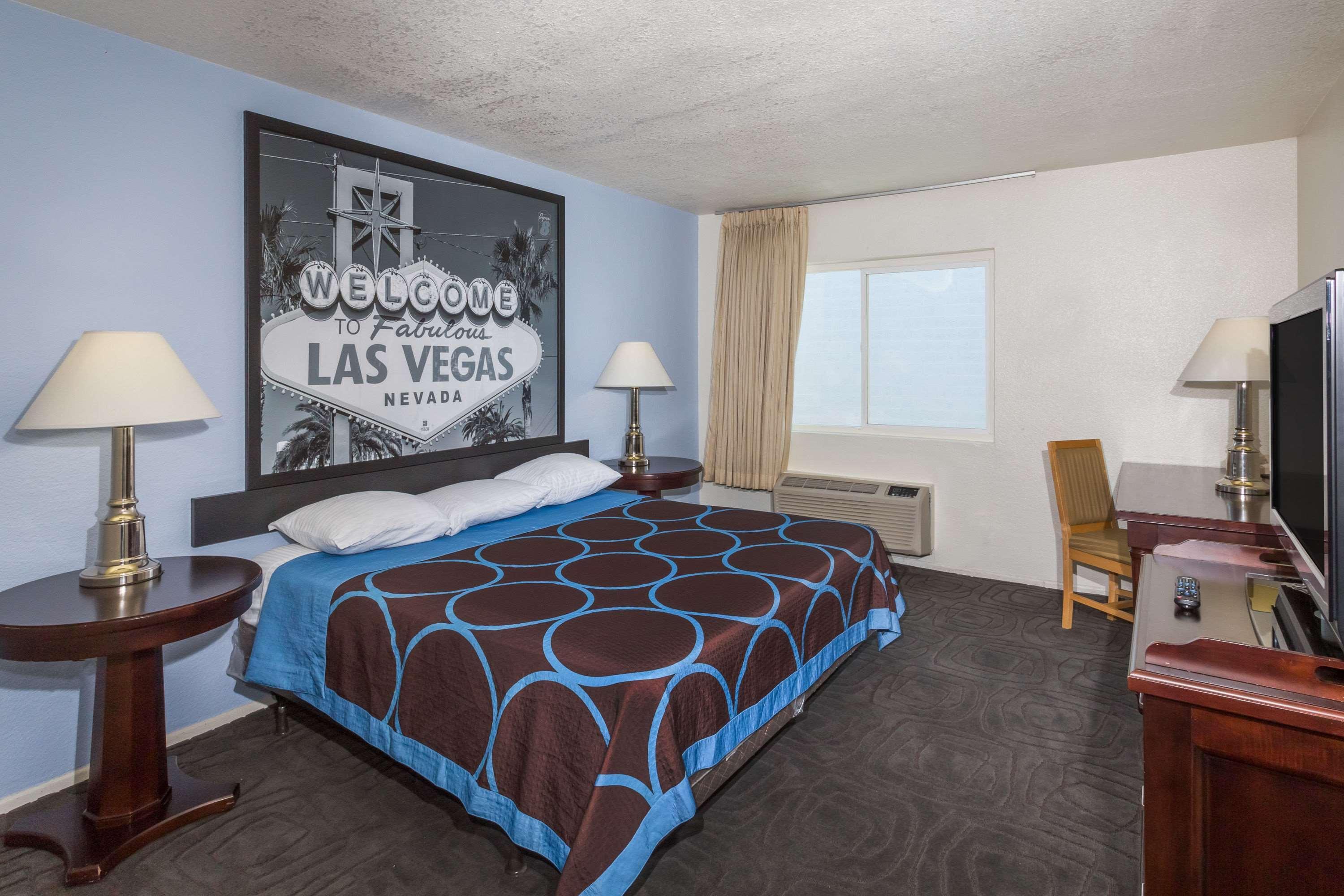 Super 8 By Wyndham Las Vegas North Strip/Fremont St. Area Exterior foto