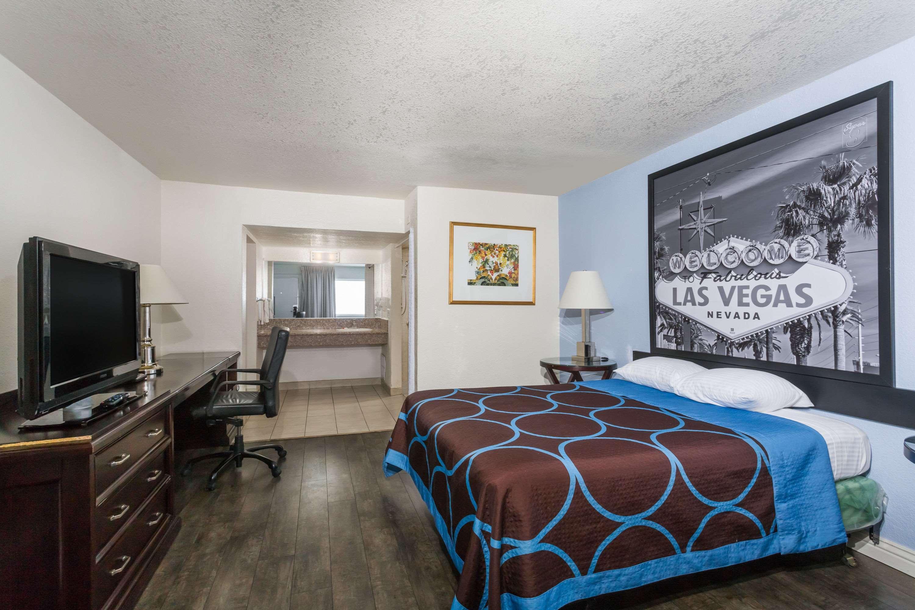 Super 8 By Wyndham Las Vegas North Strip/Fremont St. Area Exterior foto