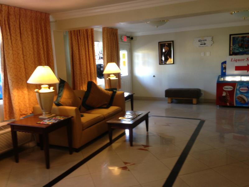 Super 8 By Wyndham Las Vegas North Strip/Fremont St. Area Exterior foto